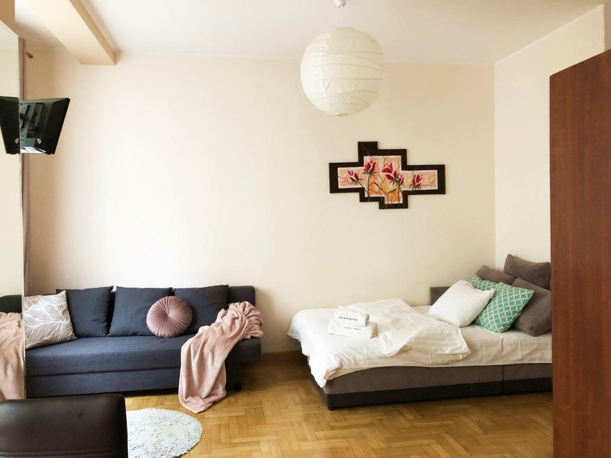 Sienna 93 - Cozy Studio By Homeprime Varşovia Exterior foto